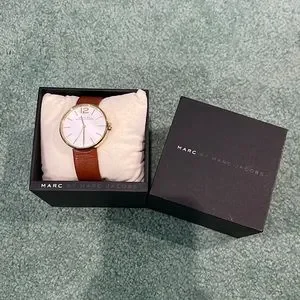 Marc By Marc Jacobs | Accessories | Marc Jacobs Peggy Tan  display picture 3